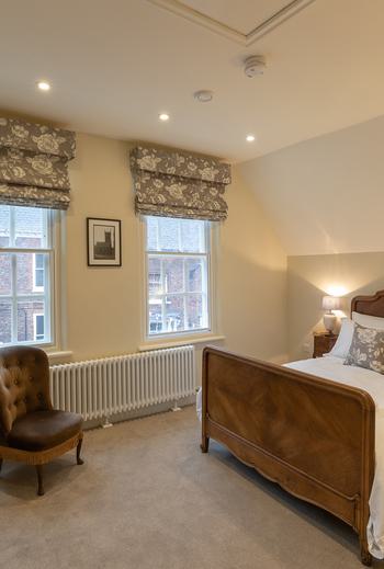 Apt 2 bedroom 1566101673