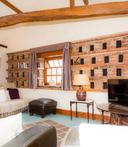 Apt 3 Sitting Room comp 1206765841