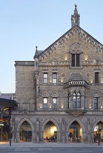 De Matos Ryan York Theatre Royal Hufton Crow 017 911068987