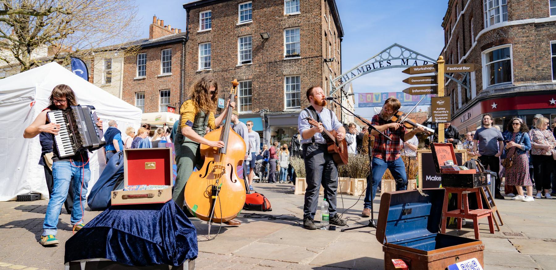 Easter in York 16 April 2022 milner Creative 070