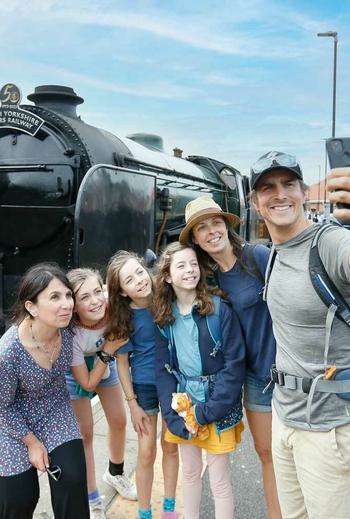 Es21902 52983381410 o