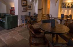 Judges cellar bar 1814058112