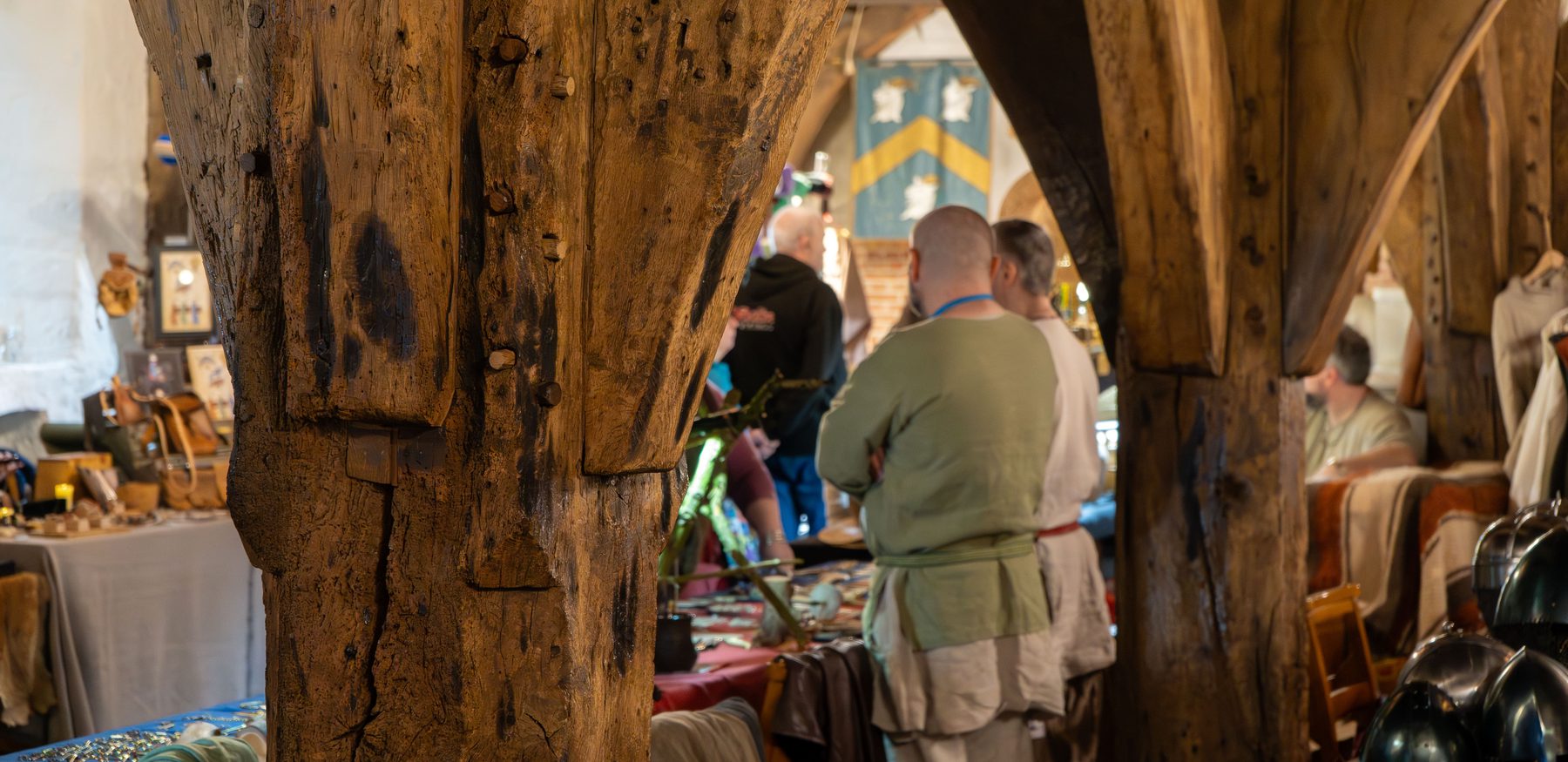 JVF 26 10th Century Traders 01