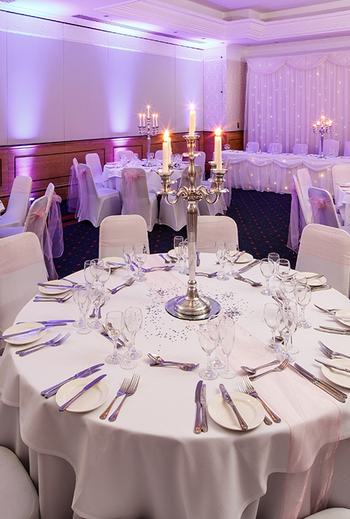 Mercure York Fairfield Manor Hotel dinner setup 1520347962