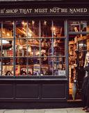 Shop that must not be named 012 1823526606